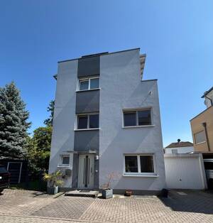 Einfamilienhaus zu vermieten – 63073 Offenbach am Main – Vorschaubild 2