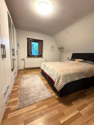 Gepflegtes Zweifamilienhaus in Würzburg-Rottenbauer – Erdgeschosswohnung ab 01.11.2026 bezugsfrei – 97084 Würzburg – Vorschaubild 7