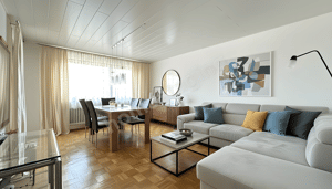 Gepflegte Wohnung mit durchdachtem Grundriss, Balkon & Einzelgarage