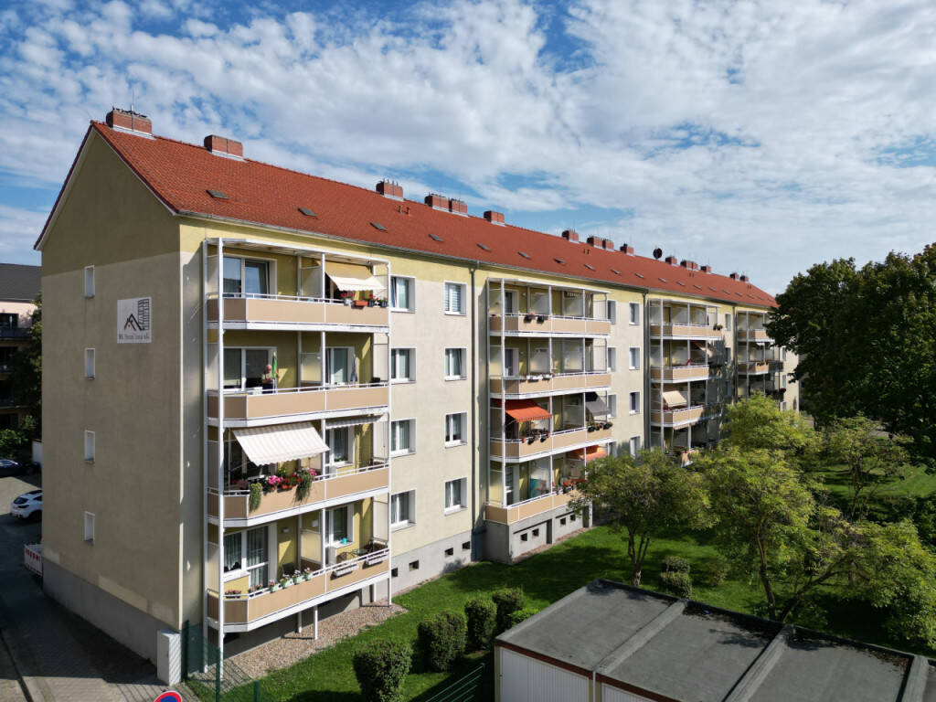 Frisch sanierte 2-Raum-Wohnung mit Balkon
