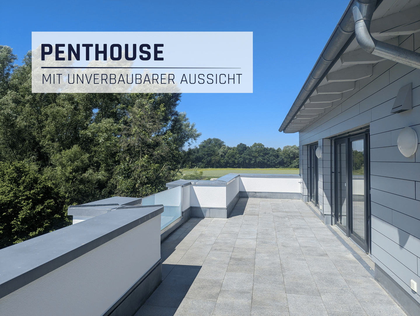 Unverbaubare Aussicht! Moderne Penthouse Wohnung mit großer Dachterrasse!