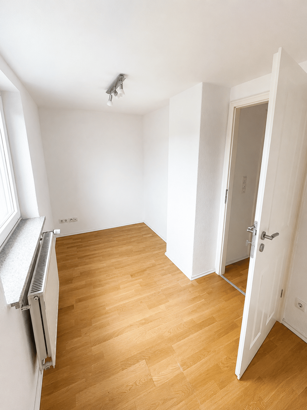 Umfassend saniertes Reihenmittelhaus mit Garten in Bremen Walle(Westend) – Bremen – Vorschaubild 8