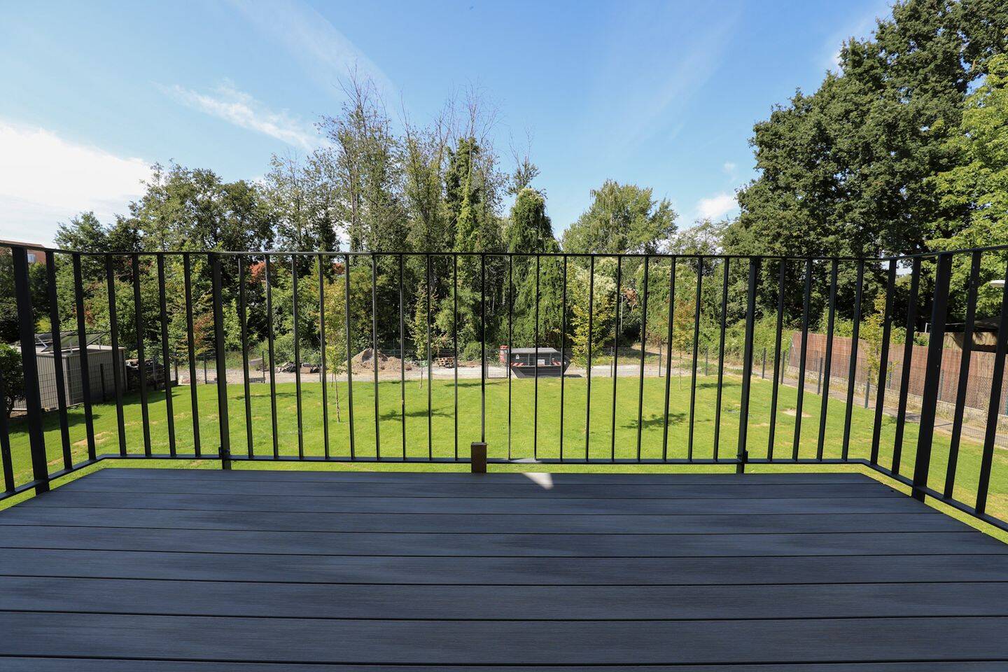 ** Feldrandlage** Vollmöblierte 3-Zimmer-Wohnung mit Einbauküche und Balkon – Darmstadt – Vorschaubild 7