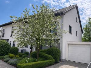 ENERGIEBEWUSST WOHNEN: A+ Großzügige Doppelhaushälfte in Ludwigshafen KEINE MAKLER-PROVISION! – 67069 Ludwigshafen am Rhein – Vorschaubild 1