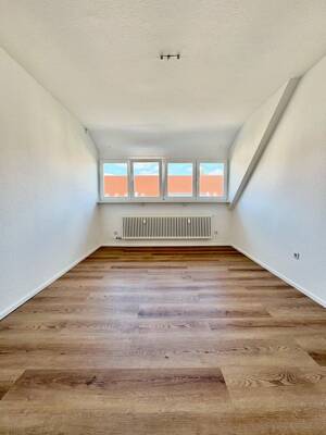 HELLE 3 Zimmer Wohnung - Erstbezug nach Renovierung – 70188 Stuttgart – Vorschaubild 9