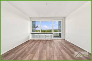 + 5PLUS + WOHNEN MIT PANORAMA: ETW MIT TRAUMHAFTEM FERNBLICK ÜBER DEN DÄCHERN VON AACHEN / WALHEIM + – 52076 Aachen – Vorschaubild 5