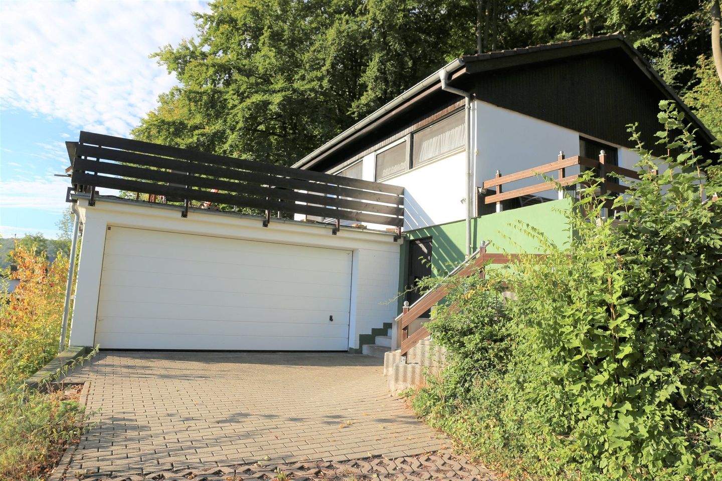 Kleines Einfamilienhaus mit Baugrundstück und traumhaftem Ausblick – Nentershausen – Vorschaubild 2
