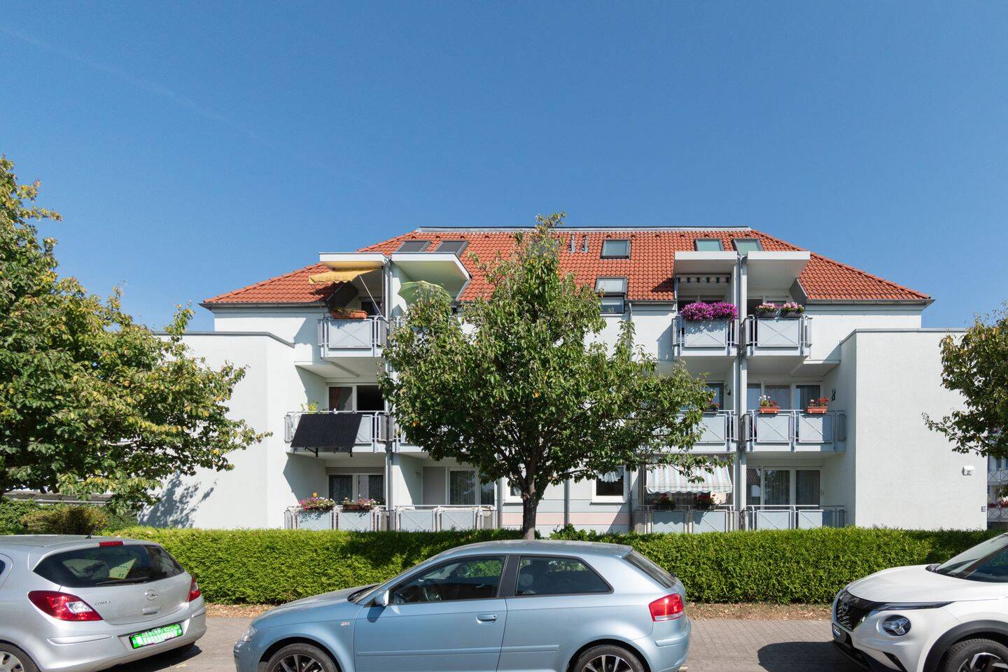 4,24 % RENDITE | Vermietete 2-Raum-Wohnung mit Balkon & TG-Stellplatz – Leipzig – Vorschaubild 3