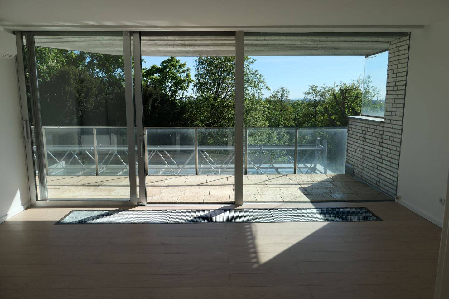 2-Zimmer-Wohnung in bester Lage mit außergewöhnlicher Aussicht