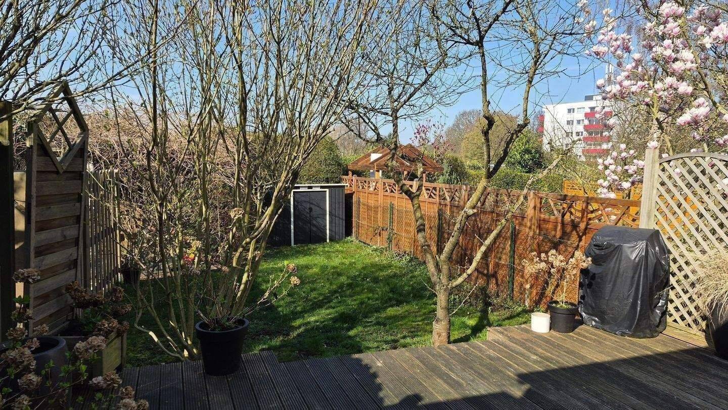 Two in One, 2 Reihenhäuser miteinander verbunden für die große Familie, Wintergärten, Garten und Terrasse ! – Mönchengladbach – Vorschaubild 4