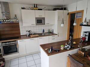 Möbliertes Zimmer in Ulm mit Balkon und Münsterblick - Wohnen auf Zeit Ulm – 89077 Ulm – Vorschaubild 5