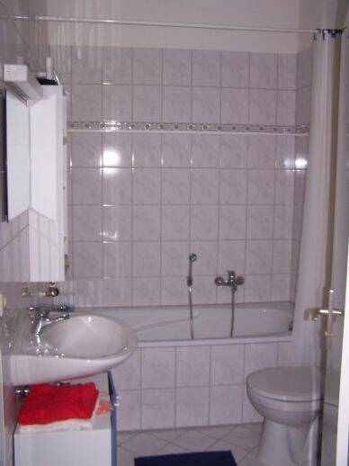 ***Dein neues Zuhause wartet - 2 Räume, Balkon, Lift & ganz viel Gemütlichkeit*** – Chemnitz – Vorschaubild 3