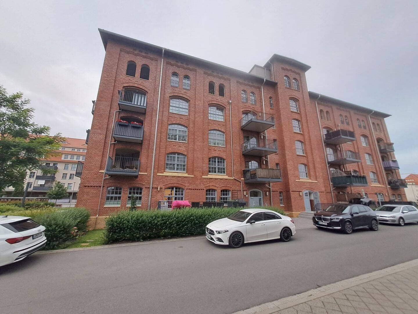 Moderne 5-Raumwohnung im gehobenen Neubau-Standard – Leipzig – Vorschaubild 2
