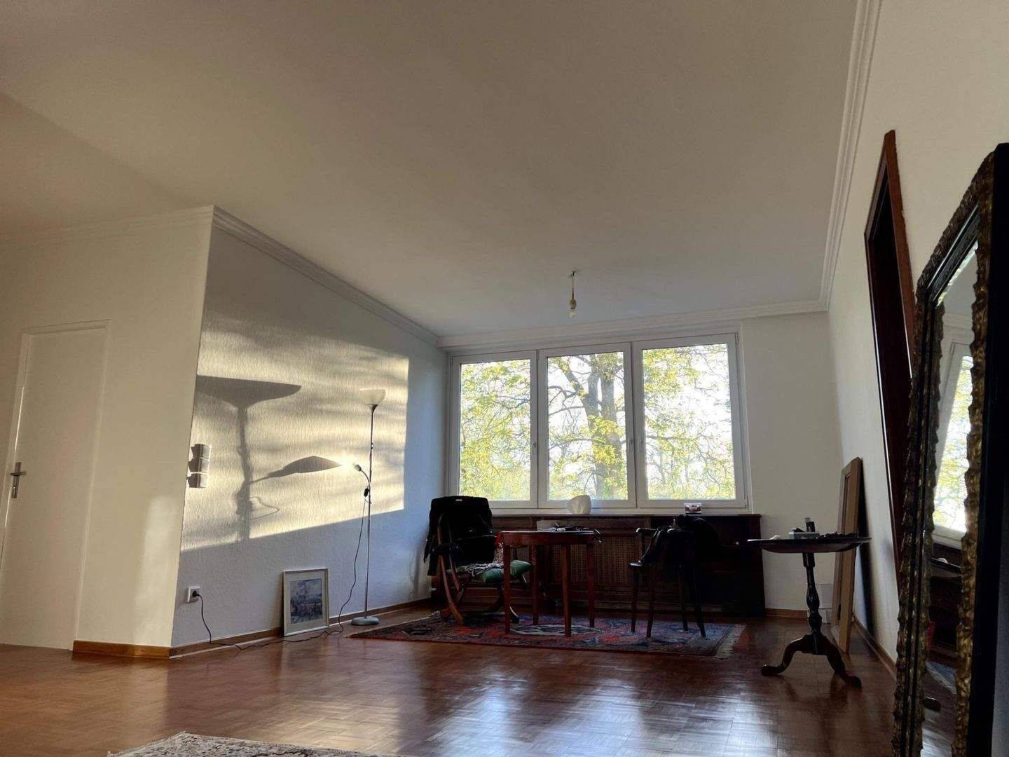 JUWEL : 3 Zi.- ETW mit Loggia, KellerRAUM, Stellplatz & Eigentumsgarage im Komponistenviertel – Berlin – Vorschaubild 2