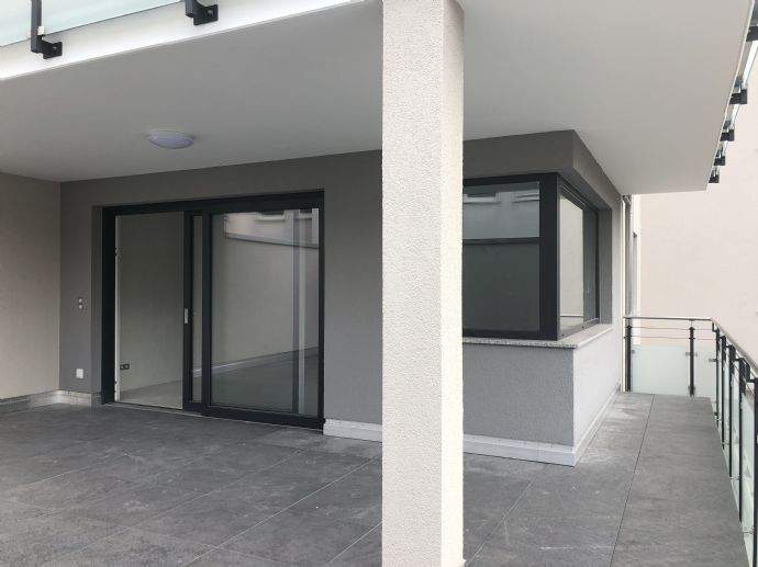 Exkl. 3 R. – Whg., Energieklasse A, Balkon 30qm, Fahrstuhl, überdachter Stellplatz – Gotha – Vorschaubild 2
