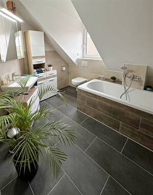 Gepflegte 2-Zi.-Wohnung mit Balkon und Einbauküche im Norden von Ingolstadt – 85055 Ingolstadt – Vorschaubild 7