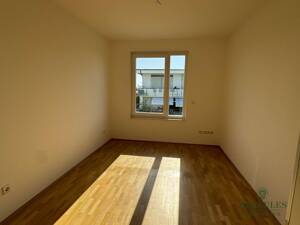 Moderne 3-Zi.Wohnung mit großem Balkon, Einbauküche & Tiefgarage begehrter Wohnlage KS-Harleshausen – 34128 Kassel – Vorschaubild 9