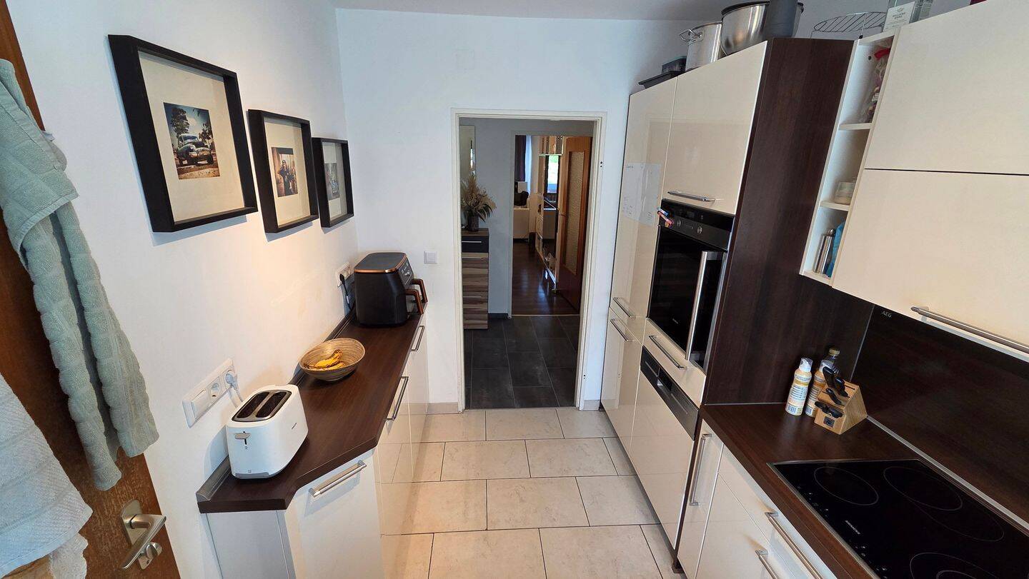Charmante 3-Zimmerwohnung im Hochparterre mit Westbalkon in beliebter Lage von München-Moosach – München – Vorschaubild 5
