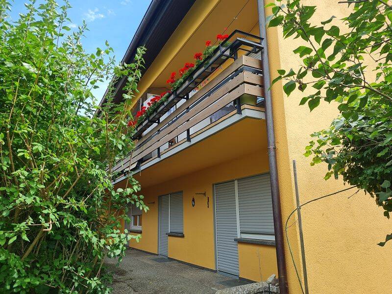 Mehrfamilienhaus mit 3 Wohnungen und großem Garten in Schliengen – Schliengen – Vorschaubild 3