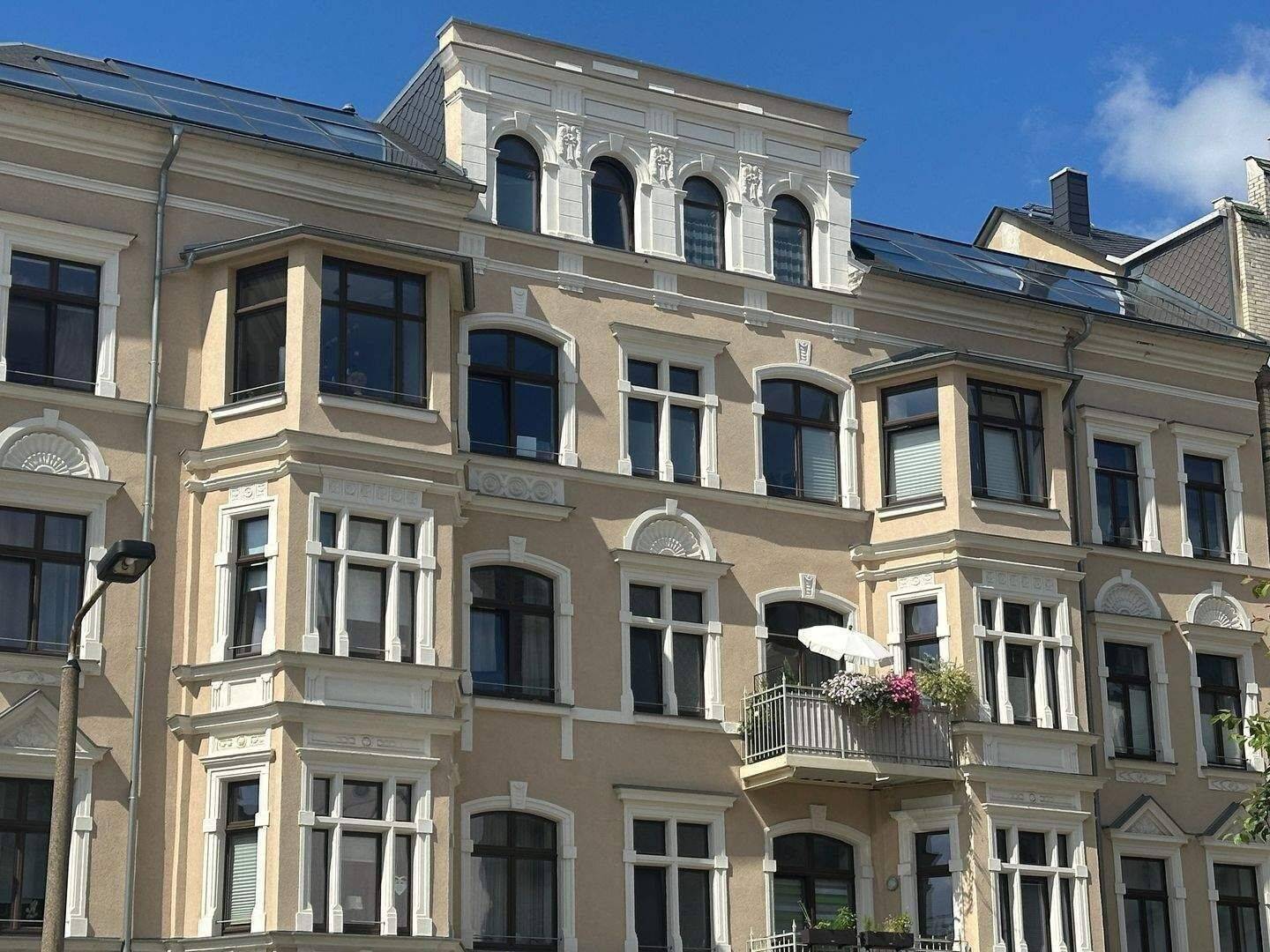 Kaßberg - 3,5 Zimmer, Balkon, Fußbodenheizung, Lift, Solarthermie - Stellplatz-Möglichkeit!