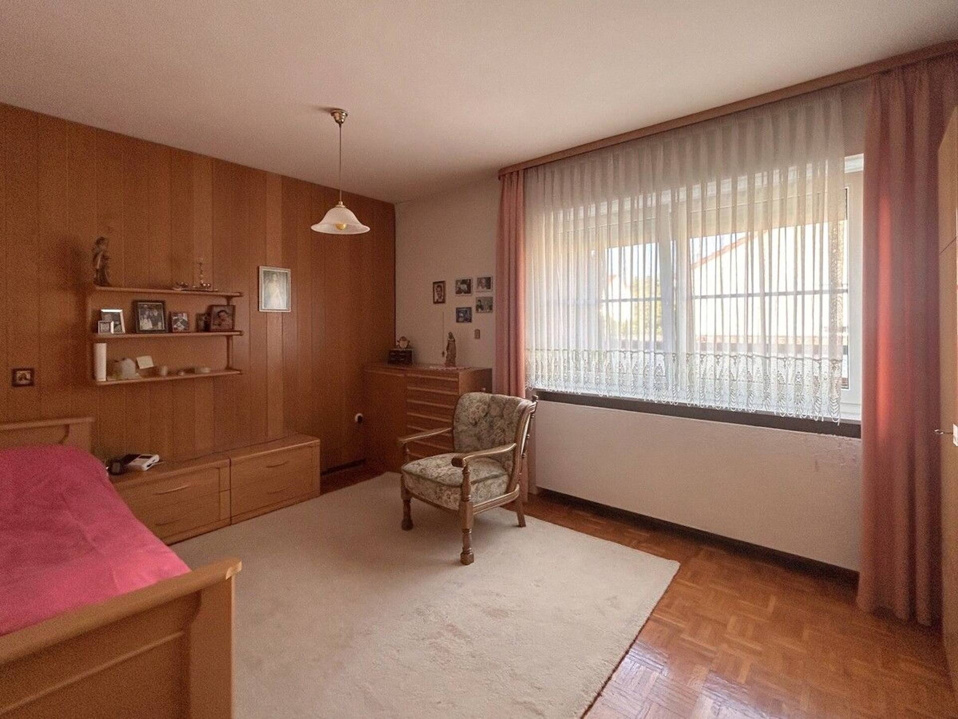Einfamilienhaus in 88471 Laupheim mit 100 m² kaufen