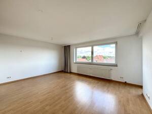 Gepflegtes Wohnen mit Balkon in beliebter Lage! – 30559 Hannover – Vorschaubild 3