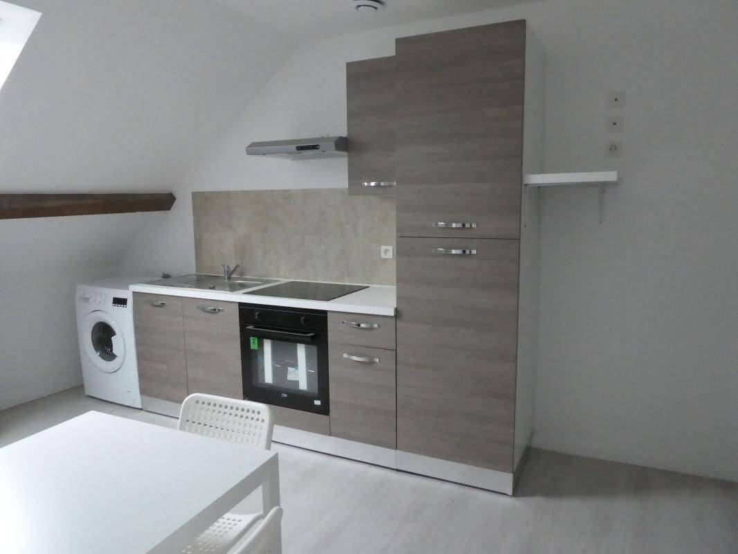 Appartement 1 pièce 15 m² · au Creusot · 15 m² · 305 €/mois