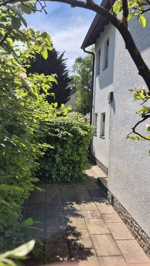 Freistehendes Einfamilienhaus Fürth / Hardhöhe in sehr guter, ruhiger Lage – 90766 Fürth – Vorschaubild 9