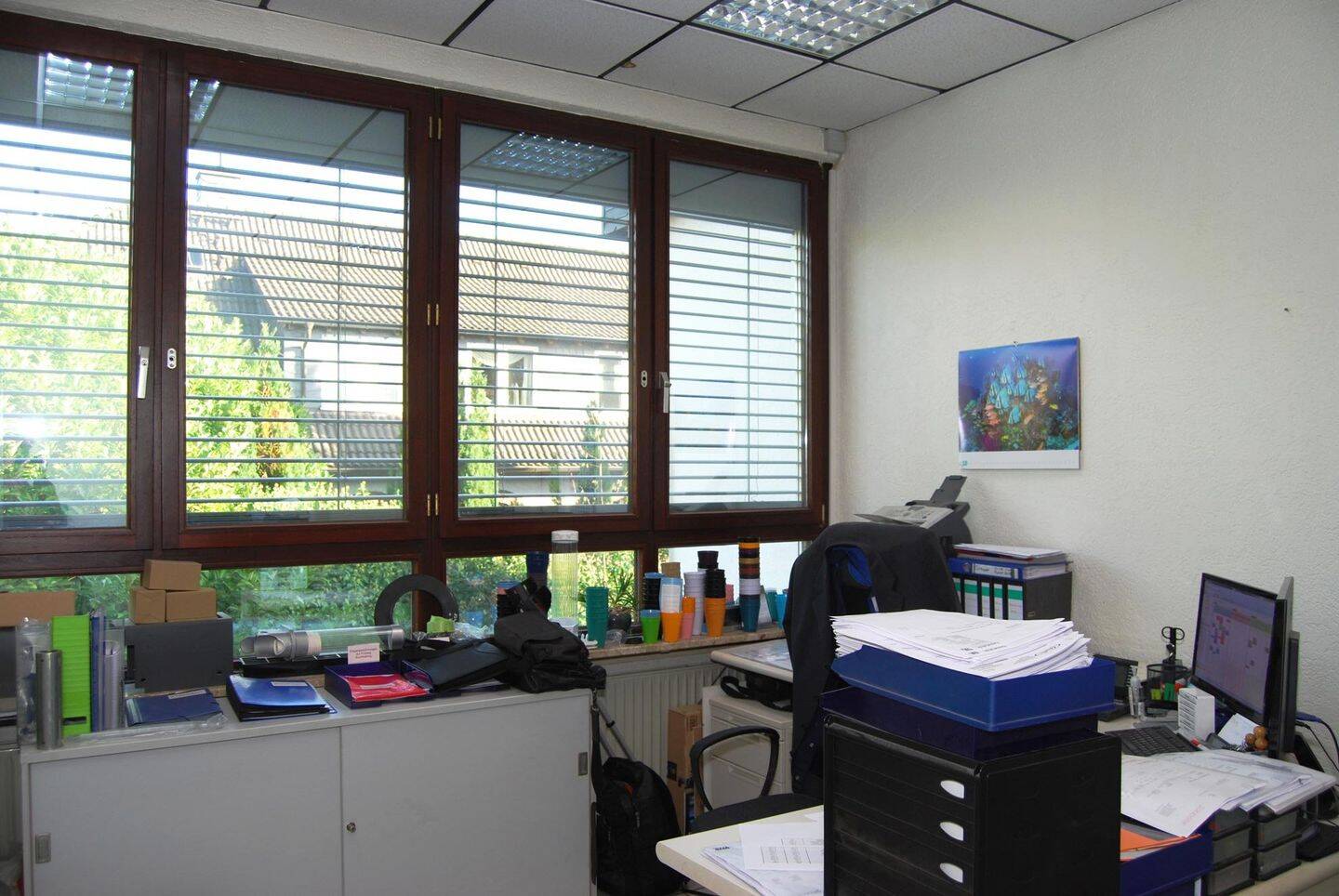Wandlungsfähiges Bürohaus in Mehrfamilienhaus mit Parkplätzen in Sol.-Mitte! – Solingen – Vorschaubild 6