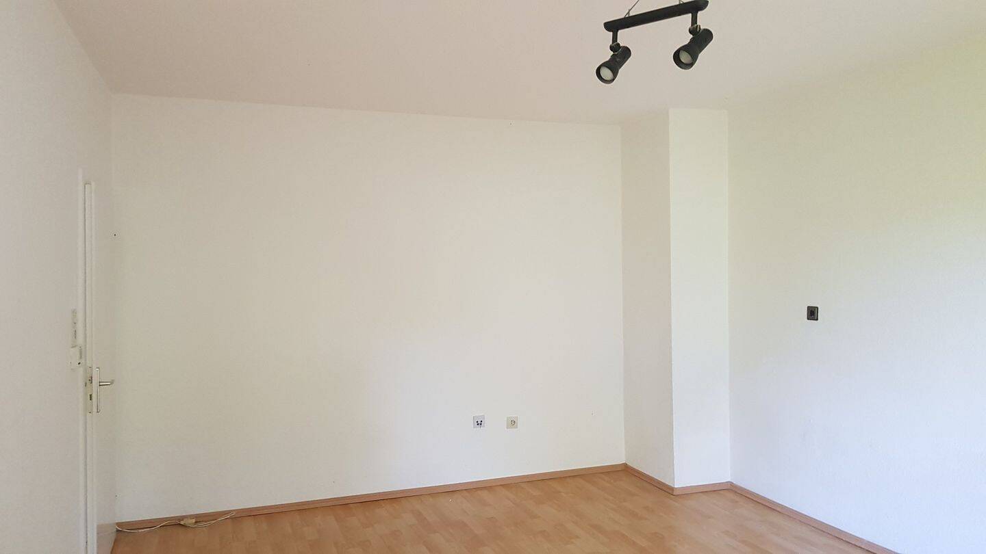 Nähe Barmenia und Uni, Apartment mit Einbauküche und Gartennutzung – Wuppertal – Vorschaubild 3