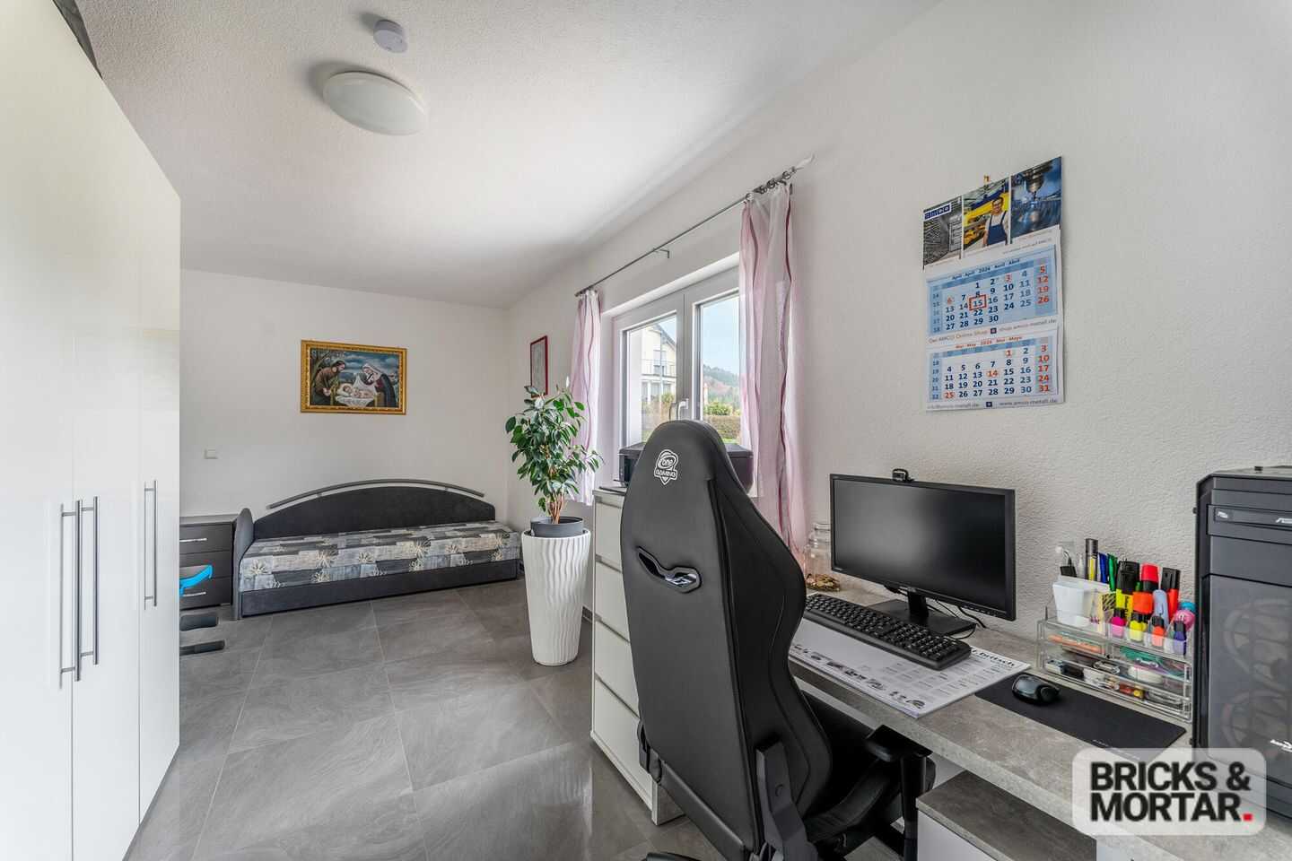Charmanter Bungalow mit Garten – Wehingen – Vorschaubild 7