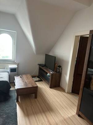 Gemütliche 2-Zimmer-Dachgeschosswohnung Brüderstr.24 – 42719 Solingen – Vorschaubild 6