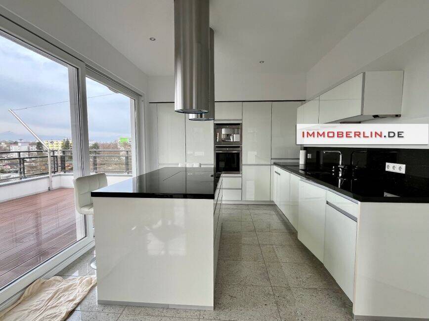 IMMOBERLIN.DE - Exquisites Penthouse: Moderne Wohnung mit großer Westterrasse & Lift – Berlin – Vorschaubild 3