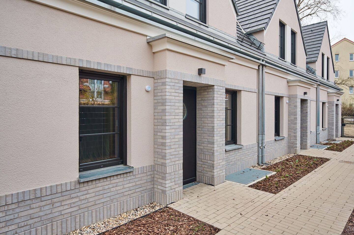 Exklusives Stadthaus mit Garage – Berlin – Vorschaubild 4