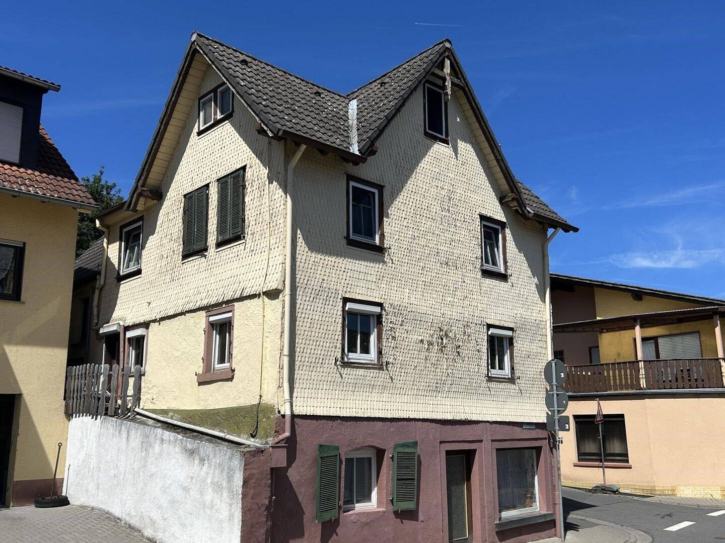 Günstiges, kleines Mietshaus mit guter Rendite. – Brombachtal – Vorschaubild 4