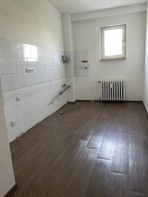 Wohnen in der Alsenstraße / 3 Zimmer DG Wohnung mit Dusche / WG tauglich – 44789 Bochum – Vorschaubild 4