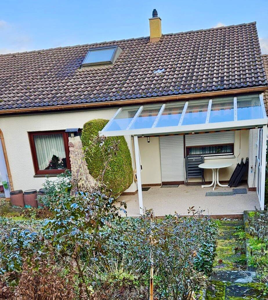 Gepflegtes Reihenmittelhaus in guter Lage in Nattheim – Nattheim – Bild 1 von 9