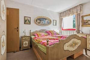 Gepflegte 3-Zimmer-ETW mit verglaster Ost-Loggia & Garage / Verkauf auf Nießbrauchbasis – 81925 München – Vorschaubild 7
