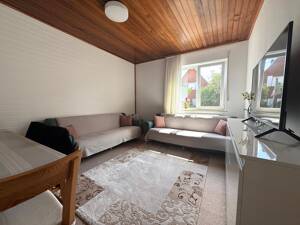 Top gepflegtes Anlageobjekt: Zwei vermietete 3-Zimmer-Wohnungen im Herzen von Nienburg/Weser – 31582 Nienburg (Weser) – Vorschaubild 2