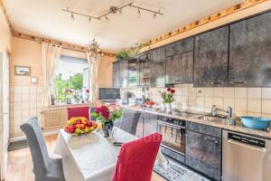 3-Familienhaus mit Potential in guter Lage von Raderthal! – 50968 Köln – Vorschaubild 4