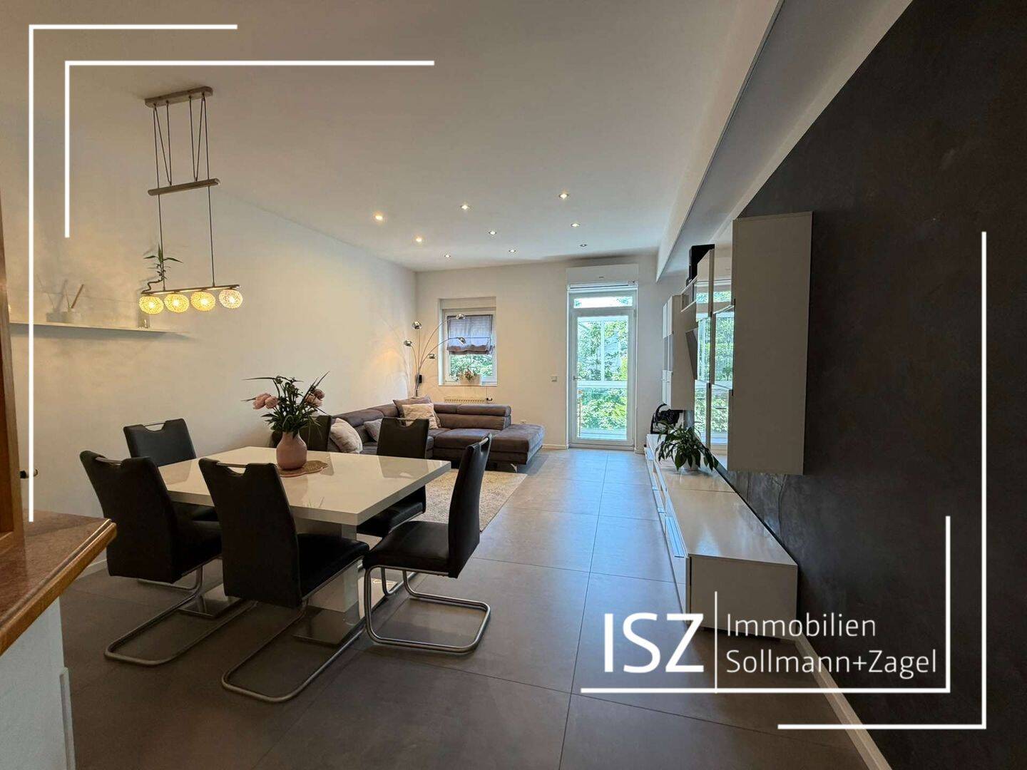 Moderne 3 Zimmer Wohnung mit Stellplatz im Herzen von Fürth!
