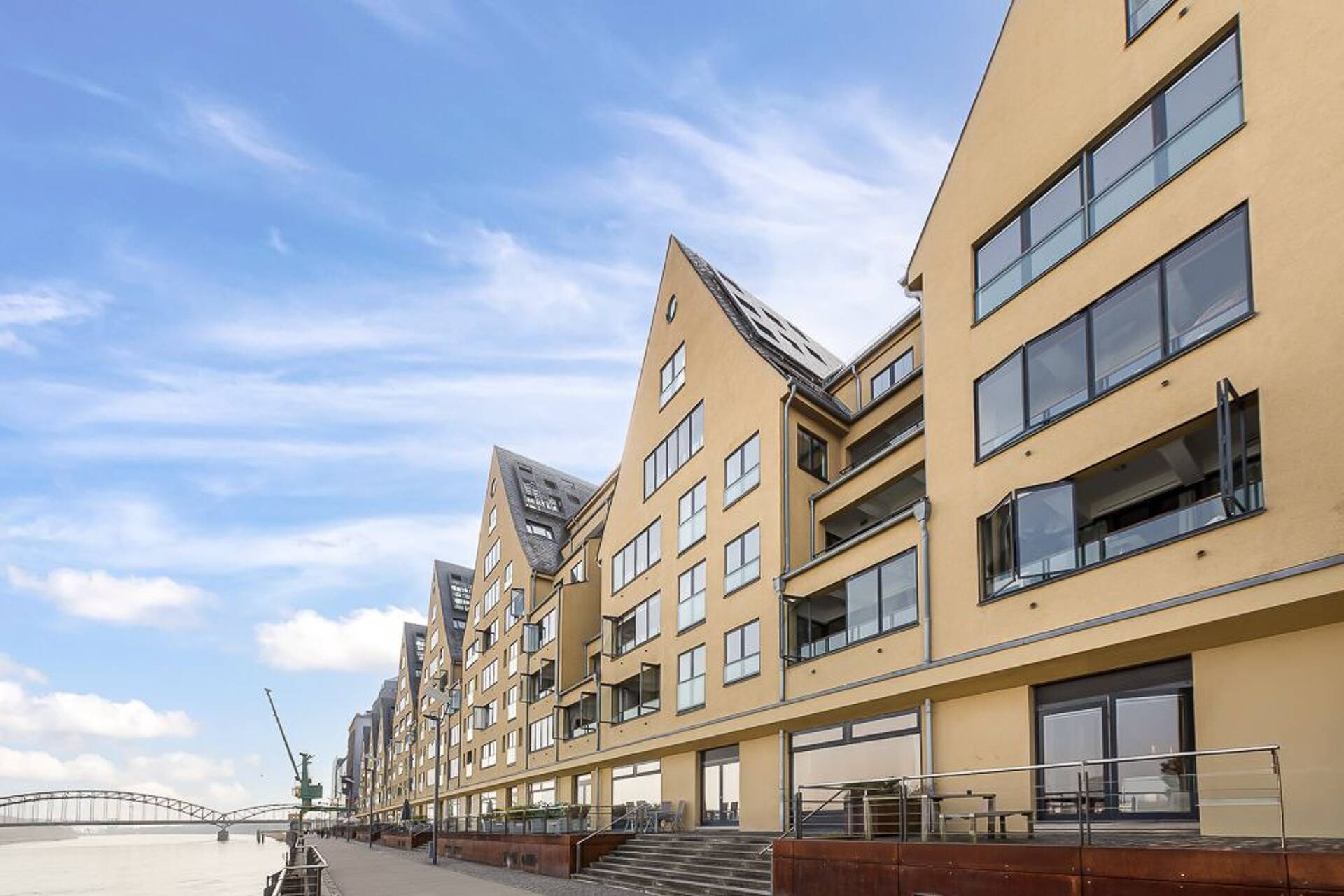 Etagenwohnung in 50678 Köln mit 155 m² kaufen