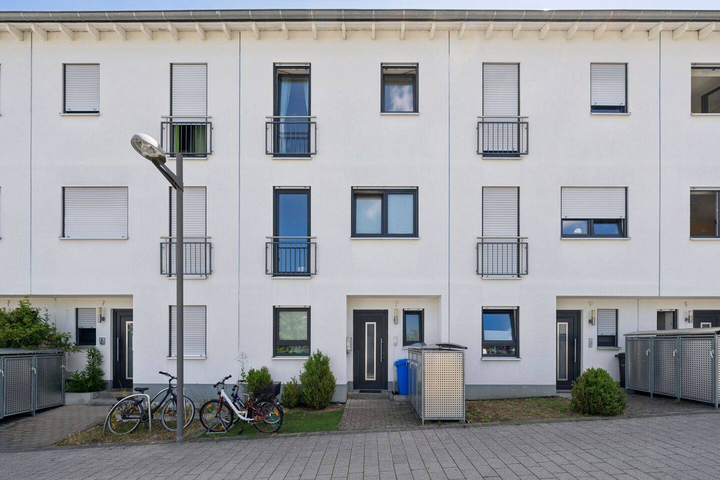 Familienfreundliches Reihenmittelhaus in begehrter Lage – Aschaffenburg – Vorschaubild 2