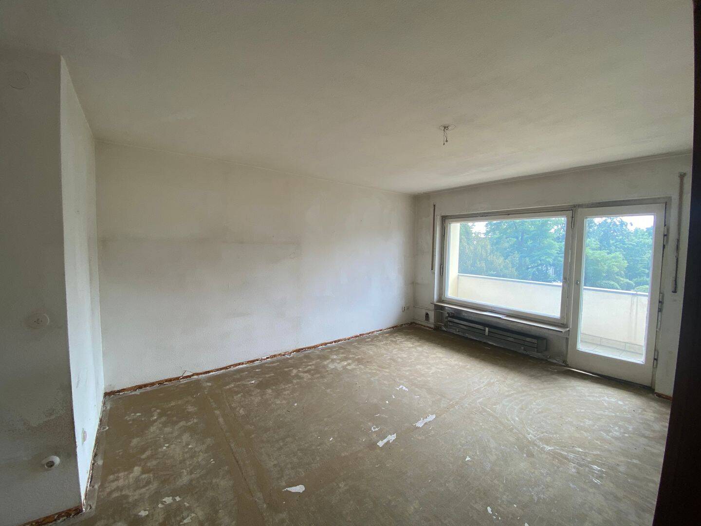 Toplage Schoppershof: Große 1-Zimmer-Wohnung mit separater Küche und tollem Südwest-Balkon – Nürnberg – Vorschaubild 8