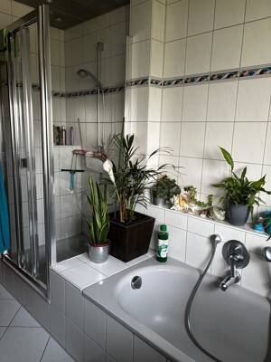 3 Fam. Haus mit Gewerbehalle in HN-Böckingen zu Verkaufen !!!! – 74080 Heilbronn – Vorschaubild 5