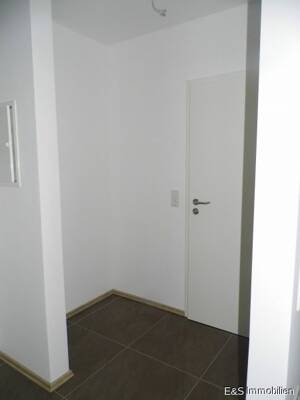 Gepflegte 1-Zimmer-Wohnung mit Stellplatz in beliebter Wohnlage von Niederkaufungen – 34260 Kaufungen – Vorschaubild 3