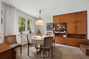 Lichtdurchflutete 3,5 Zimmer-Wohnung | 2 Balkone | Zentrumsnah und dennoch im Grünen – 70499 Stuttgart – Vorschaubild 2