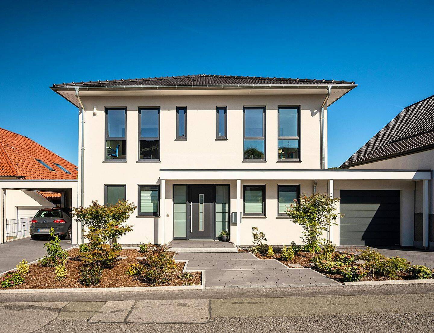 Großzügige Stadtvilla: Ihr Neubau-Traum mit Platz für die ganze Familie in Bad Camberg – Bad Camberg – Vorschaubild 3