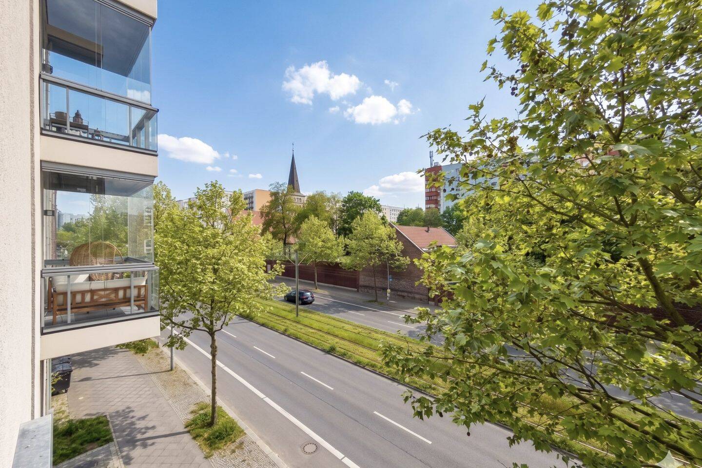 Bezugsfrei! Vollmöbiliertes 1,5 Zimmer Neubaustudio – Berlin – Vorschaubild 2