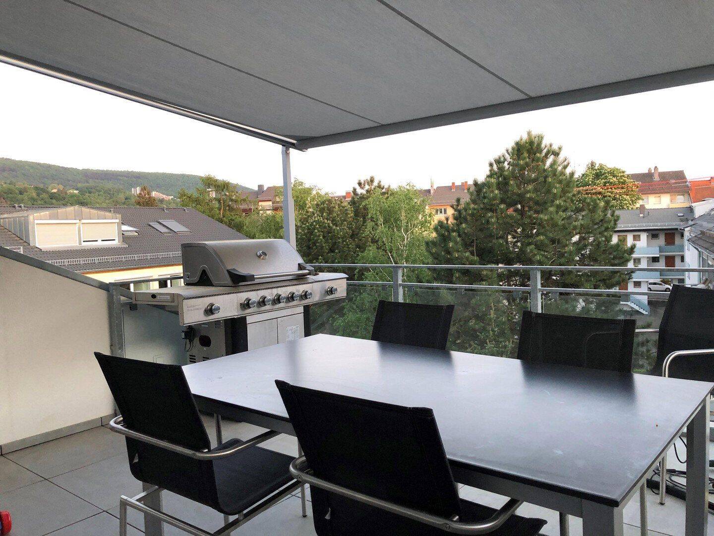großzügige Penthouse-Wohnung, klimatisiert, barrierefreier Zugang